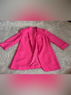 Express Open-Front, 3/4 Sleeve Boyfriend Blazer in Pink